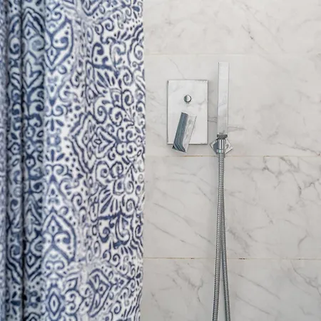 Апартаменты Iflat Cozy And Elegant Near Spanish Steps Рим